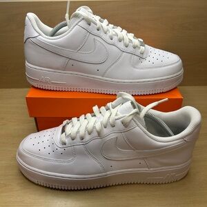 Nike Air Force 1 Low Triple White Size 10.5 Men's VNDS